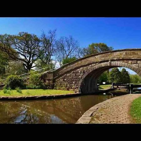 Coniston House Lancaster 3 Bedrooms Parking And Garden Dış mekan fotoğraf