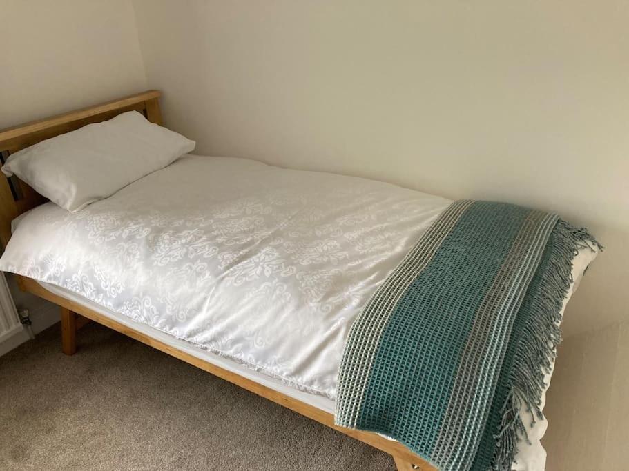 Coniston House Lancaster 3 Bedrooms Parking And Garden Dış mekan fotoğraf